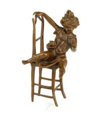 Bronze Happy Cat Sculpture – Girl with Cat on Chair Figurine Home Decor Gift