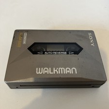 Sony Walkman WM-2091 (S/N 179494) Cassette Player only, Silver - Untested