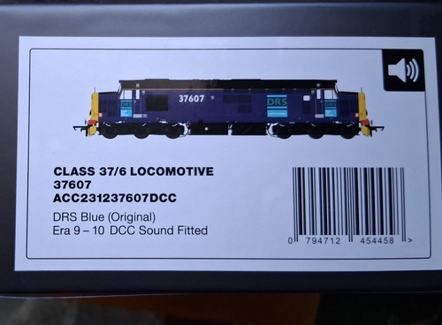 Brand new accurascale - new, 37