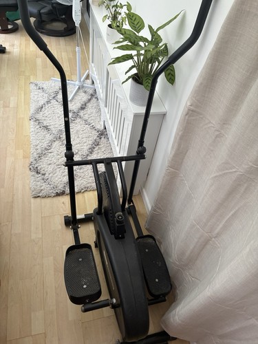Cross trainer - cross,