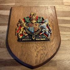 BEAUTIFUL HERALDIC ROYAL COAT