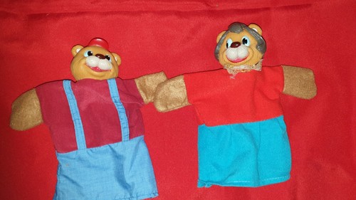 Vintage hand puppet bear - x,