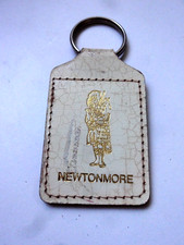 NEWTONMORE ~ Vintage ~ KEYRING