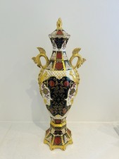 Abbeydale Dragon Temple Vase