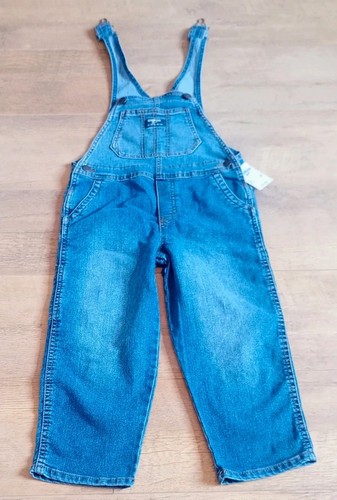 Oshkosh gosh kids - oshkosh, b’gosh