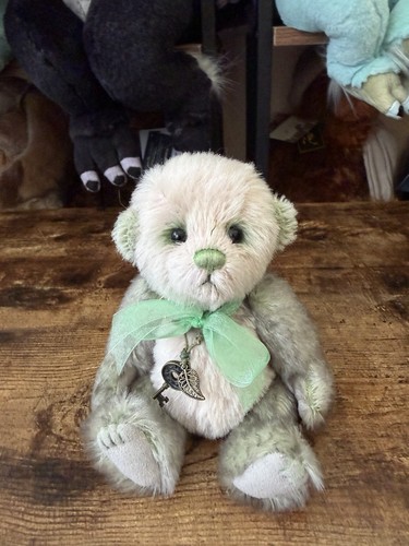 Charlie bears minimo peashoot - bears,