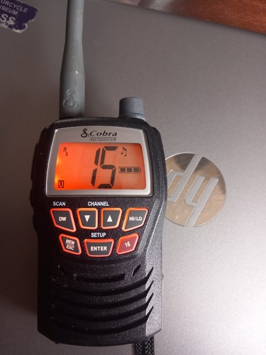Cobra marine handheld radio