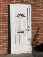 UPVC DOUBLE GLAZED FRONT DOOR