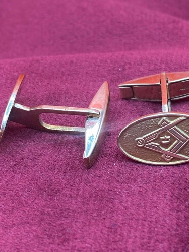 Carat gold masonic cufflinks - 9,