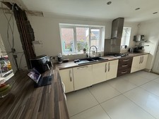 Gloss Cream Kitchen With Appliances