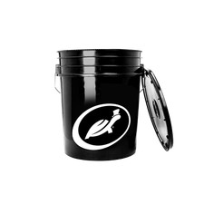 Turtle Wax Hybrid Solutions Black Bucket + Lid + Grit Guard 5 Gallon