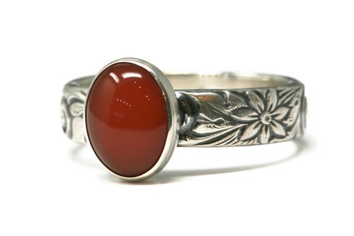Oval carnelian ring flower - carnelian,