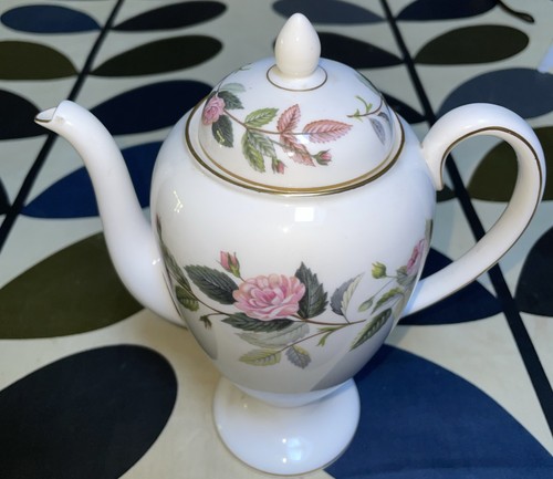 Wedgwood hathaway rose - wedgwood, bone