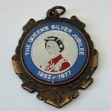 1977 Queen Elizabeth II Silver