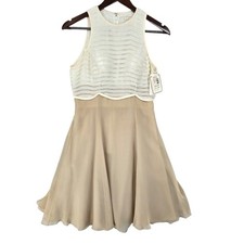 Vie by Victoria Royal Vintage