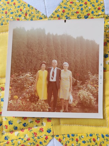 Vtg color snapshot photo 1960s - color,