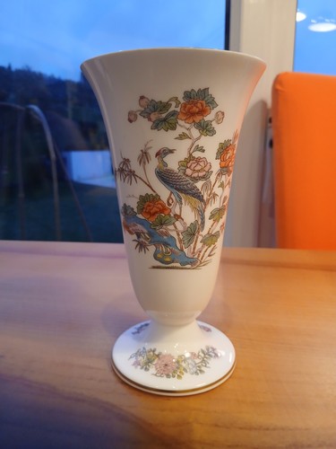 Wedgwood kutani crane - crane, “