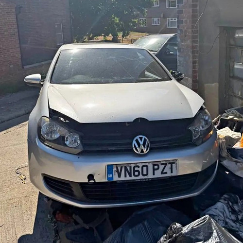 Breaking volkswagen golf mk6 - volkswagen,