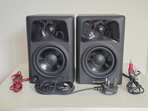 Audio av42 active way - m-audio,