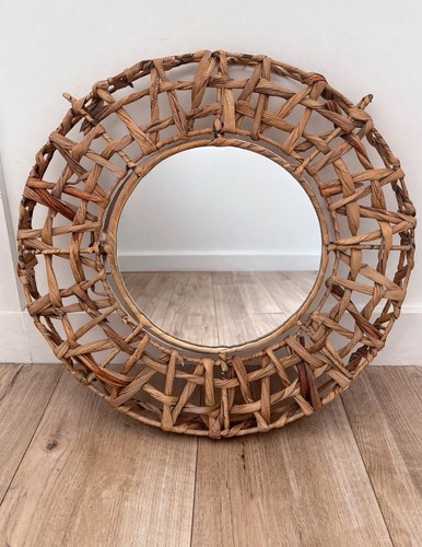 Round woven rattan wall mirror - round,