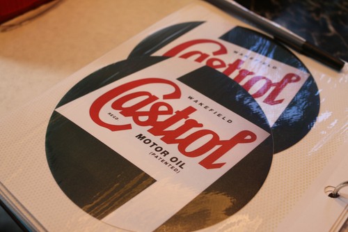 Castrol gas pump - 6",