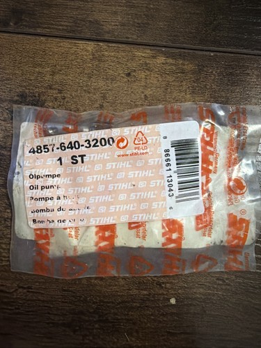 Stihl oil pump - oil,