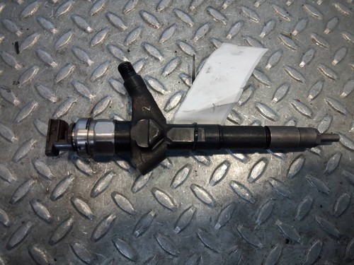 16600mb40e injector for nissan - 16600mb40e,