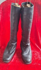 FAUX FUR LINED ZIPPED BLACK LEATHER KNEE HIGH BOOTS Size 5 - GOOD CONDITION
