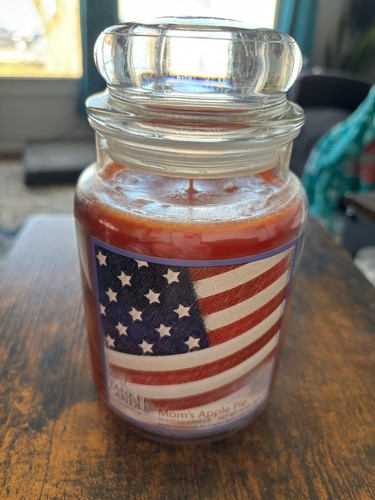 2001 yankee candle - candle, apple