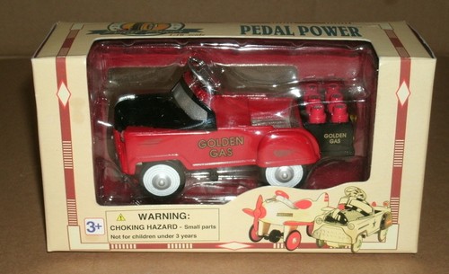Scale childs pedal car - 1/10,