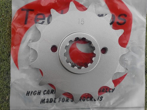 Front sprocket 15t - front,