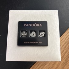 Pandora 3 x petite floating