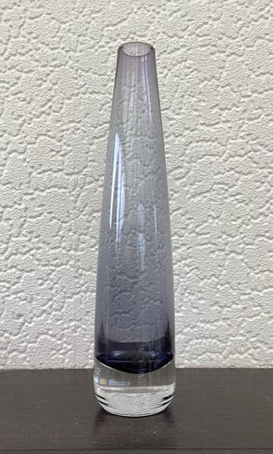 Vintage blown glass bud - blown,
