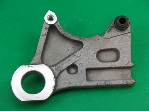 Rear brake caliper holder - rear,