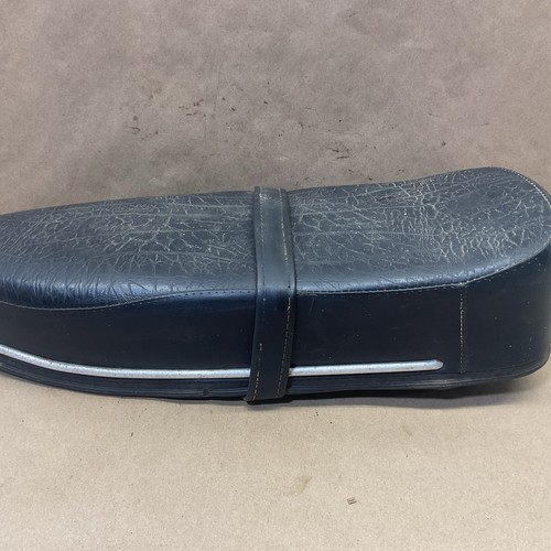 Garelli moped seat nice - moped,