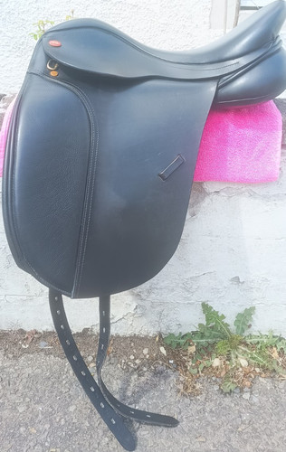 Kent masters dressage saddle - masters,