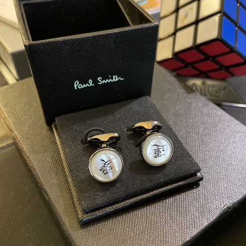Paul smith signature - signature, pearl