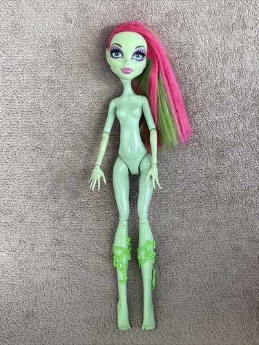 Monster high doll - monster,