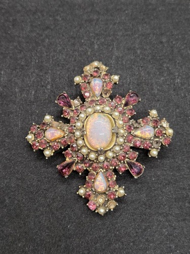 Vtg juliana opalescent - juliana,