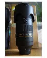 BEAUTIFUL NIKON AF-S NIKKOR