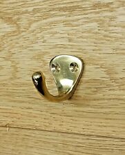 ANTIQUE VINTAGE STYLE CLASSIC CAST IRON COAT HOOKS SIGNS & BRACKETS