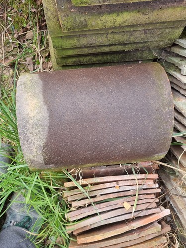 Ridge tiles half round - ridge,