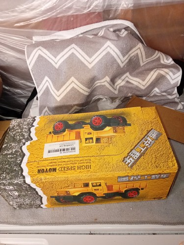 Channel excavator truck - r/c,