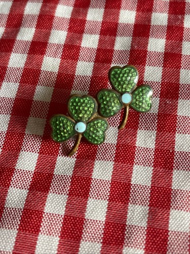 Antique small shamrock brooch - shamrock,