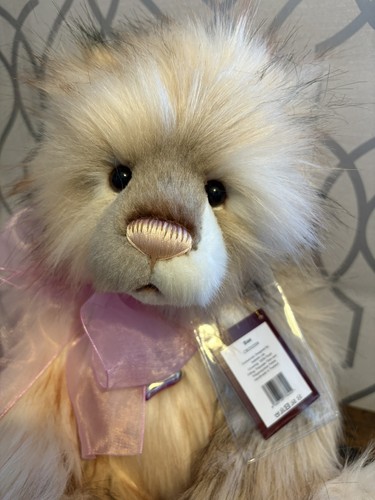 Charlie bears bae isabelle - bae, lee