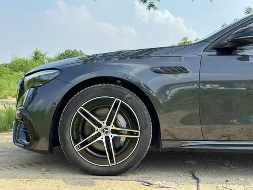 W214 e63 amg - style, fender