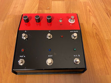 Vein-Tap Boss rc-30 Loop pedal Companion: mic A/B, track up/dwn, distortion 9v