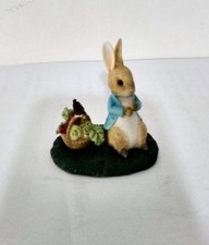 Beatrix Potter Miniature Collection - Peter Rabbit with Basket A29192 6 cms high