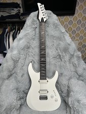 Schecter Reaper 6 Custom Gloss White Guitar Excellent Condition
