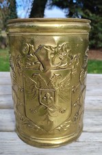 Vintage PEERAGE English Brass Bin / Planter / Vase -Heraldic Crest -Kindling Bin